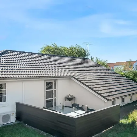 Guthbrand - 1-3km From The Sea By Interhome Blåvand